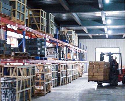 萬(wàn)堂磚雕倉(cāng)儲(chǔ)區(qū)