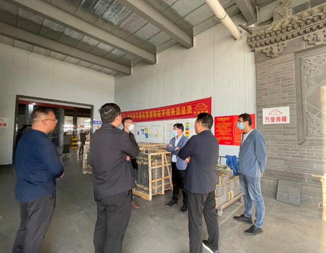 凝心聚力促發(fā)展 | 市領(lǐng)導(dǎo)蒞臨萬堂古建廠區(qū)調(diào)研